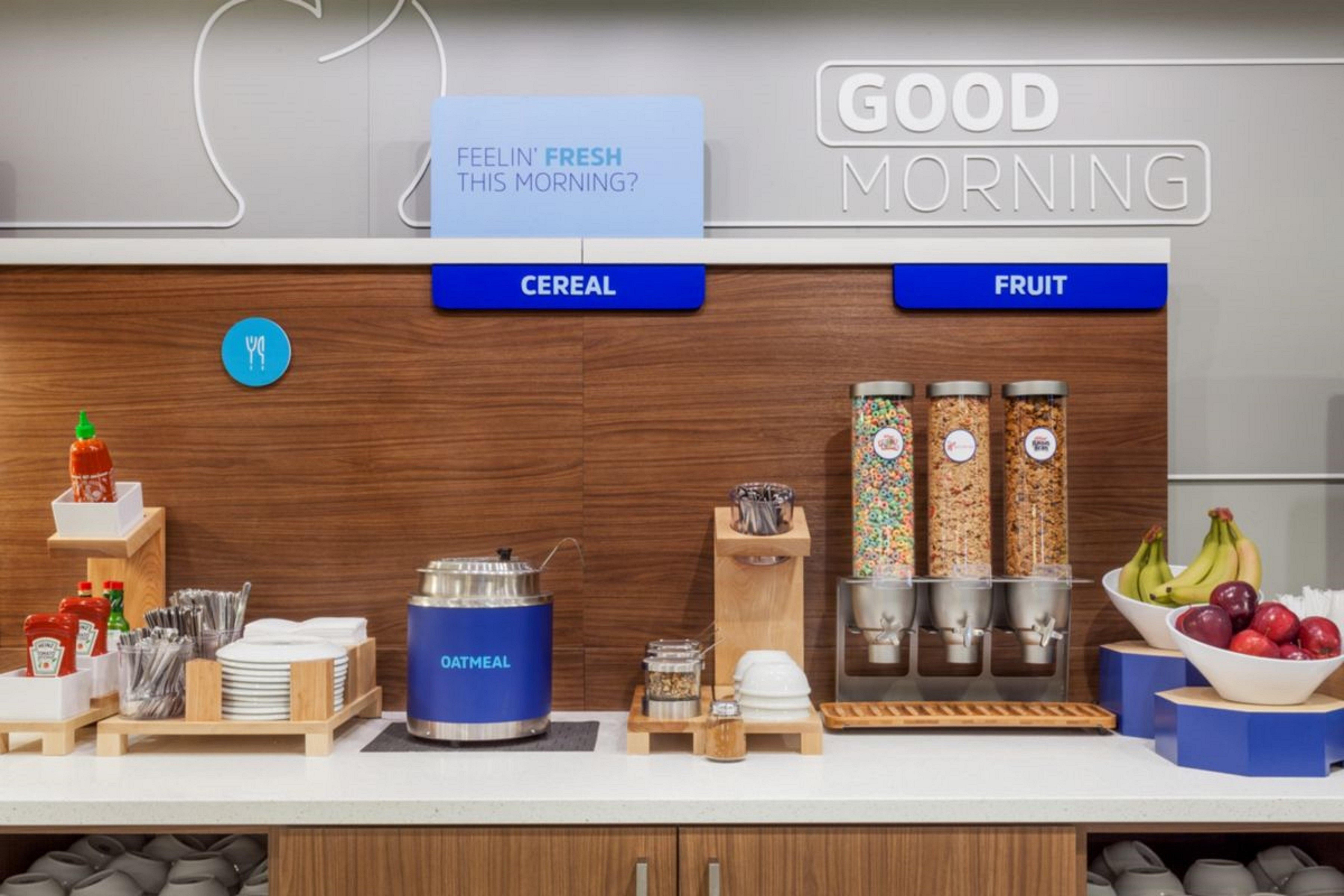 Holiday Inn Express & Suites Okemos - University Area By Ihg Eksteriør billede